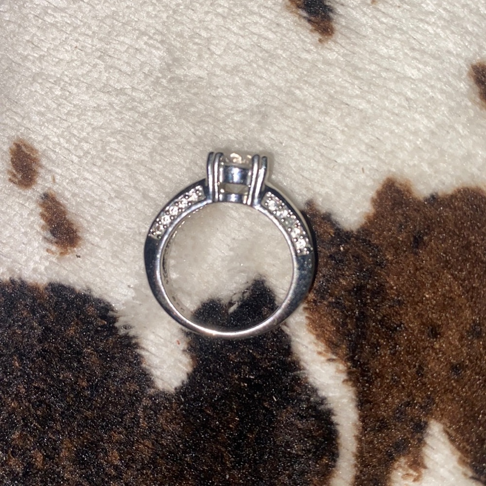size 6 silver engagement ring